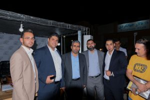 بازدید دکتر پورابراهیمی، رئیس کمیسیون اقتصادی مجلس از غرفه شرکت کاوان صنعت در گردهمایی انبوه سازان خرداد 1402